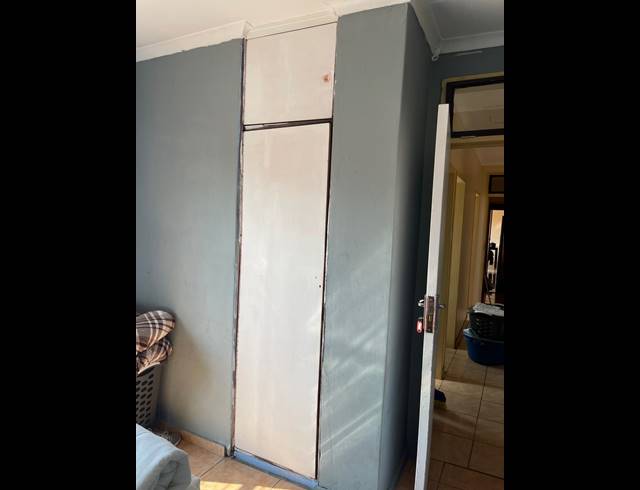 4 BEDROOM HOUSE FOR SALE IN SIGNAL HILL